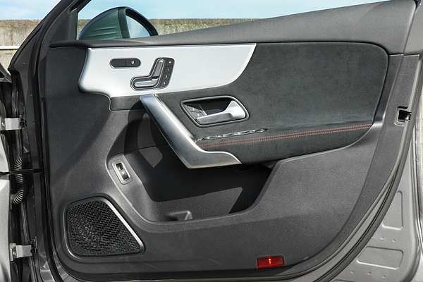 2024 Mercedes-Benz A-Class A200 W177