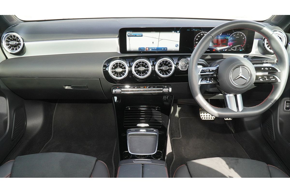 2024 Mercedes-Benz A-Class A200 W177