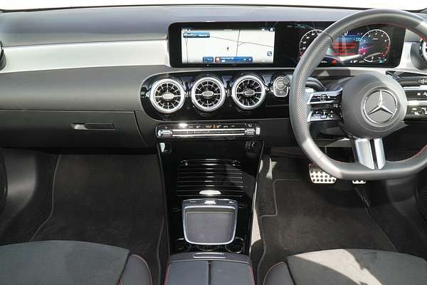 2024 Mercedes-Benz A-Class A200 W177