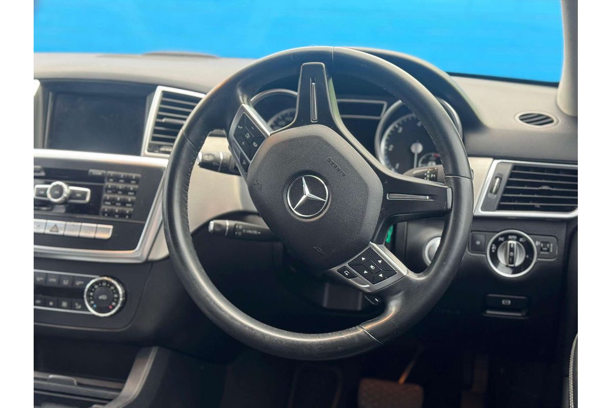 2015 Mercedes-Benz M-Class ML250 BlueTEC W166