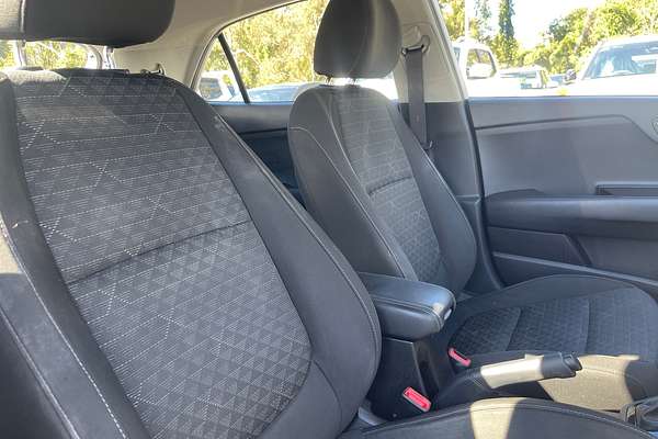 2018 Kia Rio S YB