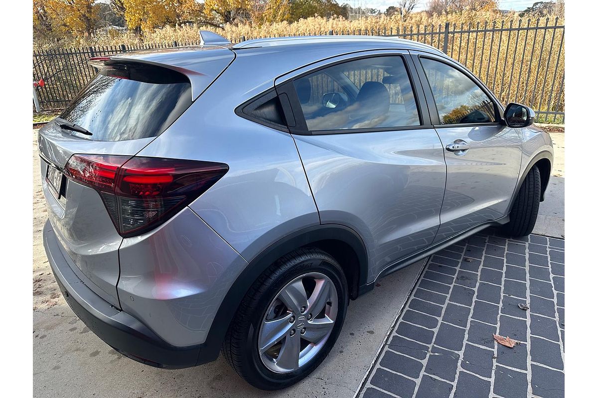 2019 Honda HR-V VTi