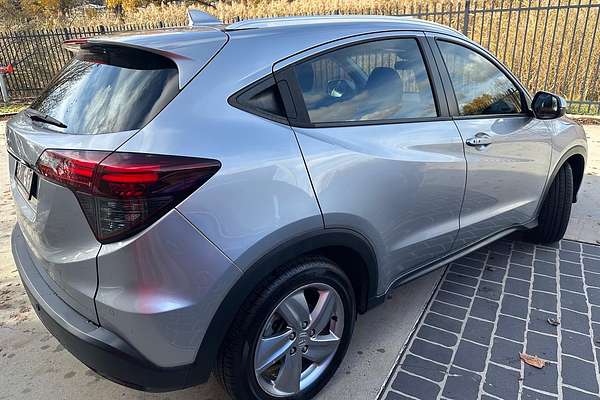 2019 Honda HR-V VTi