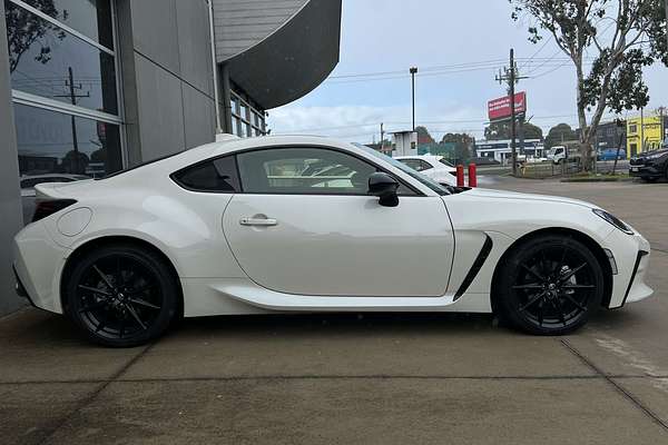 2024 Toyota GR86 GTS ZN8