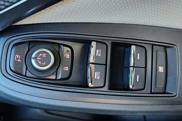 2022 Subaru Impreza 2.0i-S G5