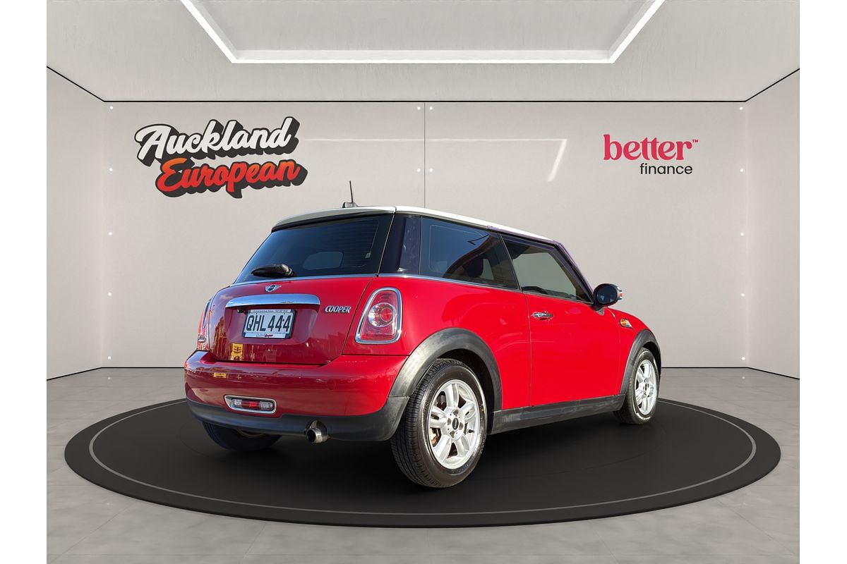2013 MINI COOPER