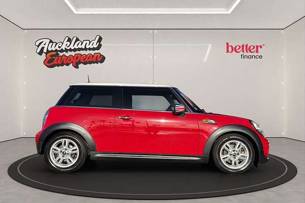 2013 MINI COOPER