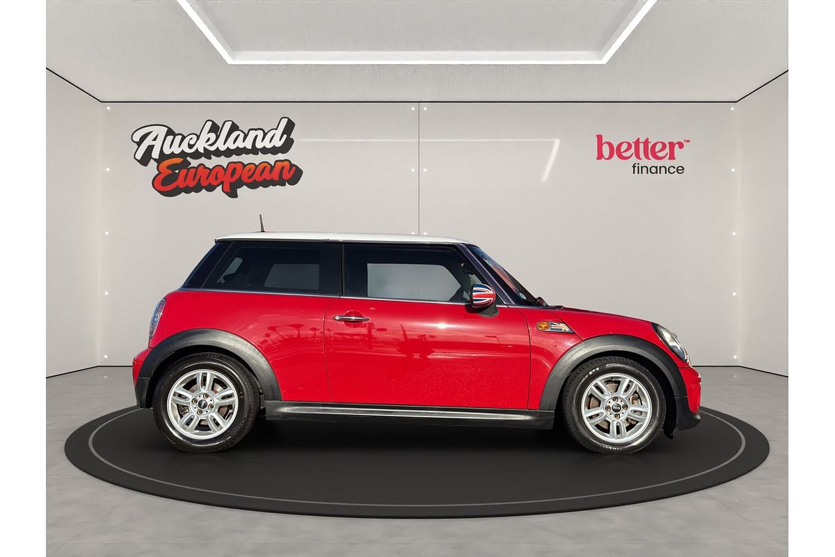 2013 MINI COOPER