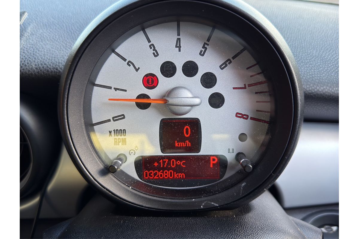 2013 MINI COOPER