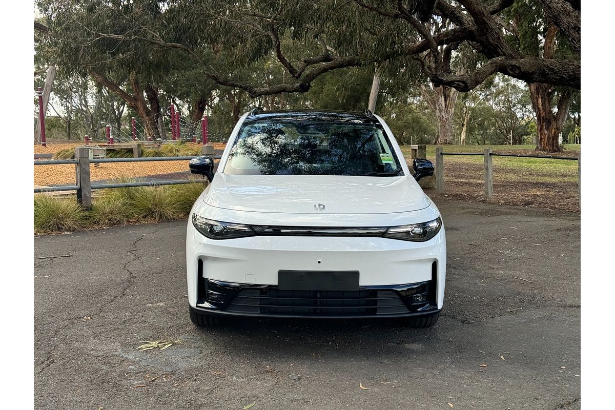 2025 Leapmotor C10 REEV Ultra Hybrid Design B11