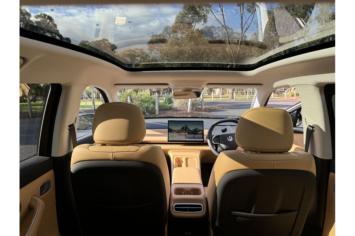 2025 Leapmotor C10 REEV Ultra Hybrid Design B11