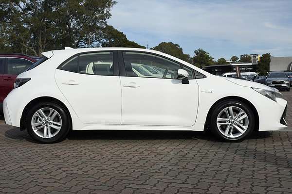 2022 Toyota Corolla Ascent Sport Hybrid ZWE211R