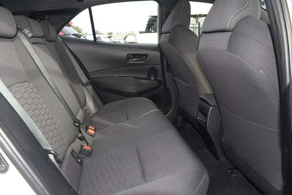 2022 Toyota Corolla Ascent Sport Hybrid ZWE211R