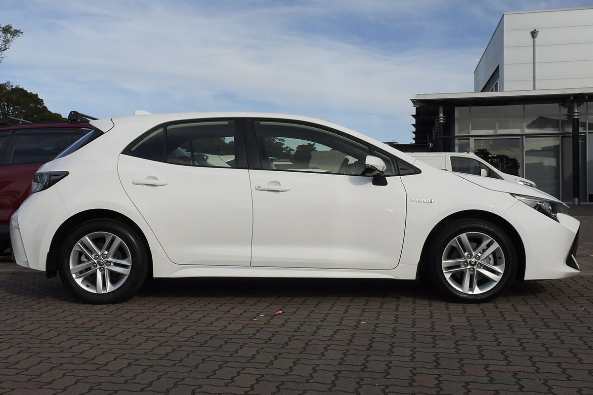 2022 Toyota Corolla Ascent Sport Hybrid ZWE211R