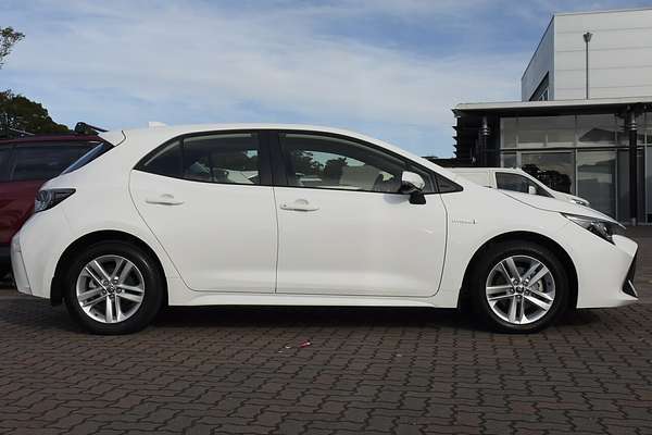 2022 Toyota Corolla Ascent Sport Hybrid ZWE211R
