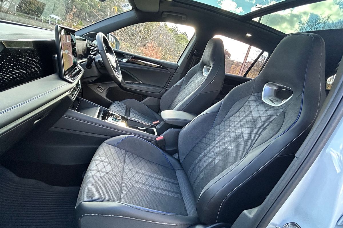 2025 Volkswagen Tiguan 150TSI R-Line CT