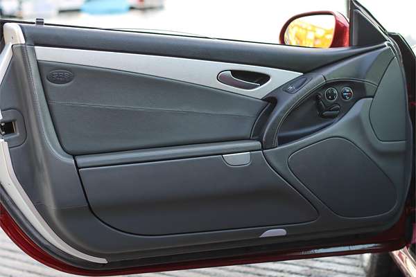 2003 Mercedes-Benz SL-Class SL55 AMG R230