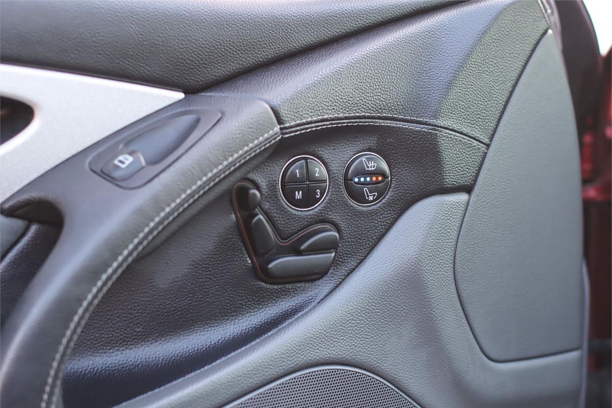 2003 Mercedes-Benz SL-Class SL55 AMG R230