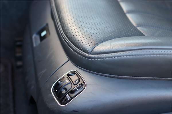 2003 Mercedes-Benz SL-Class SL55 AMG R230