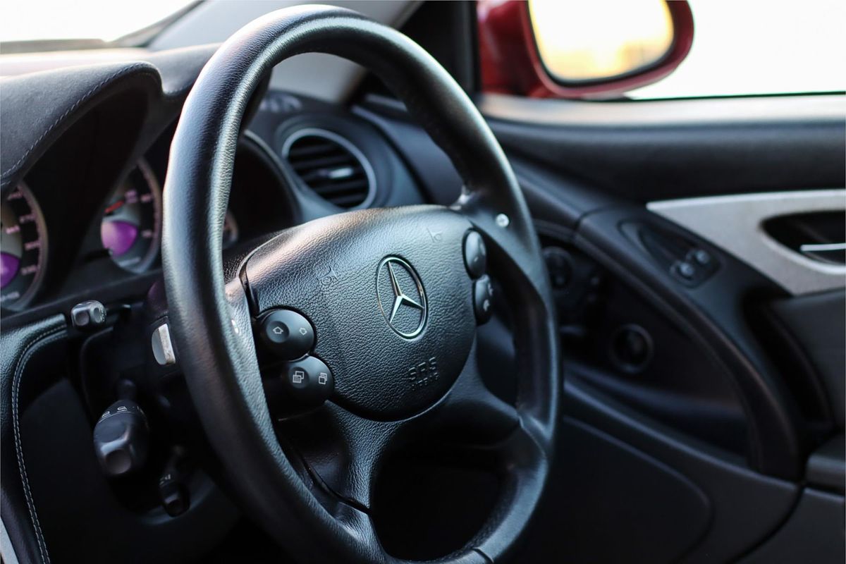 2003 Mercedes-Benz SL-Class SL55 AMG R230