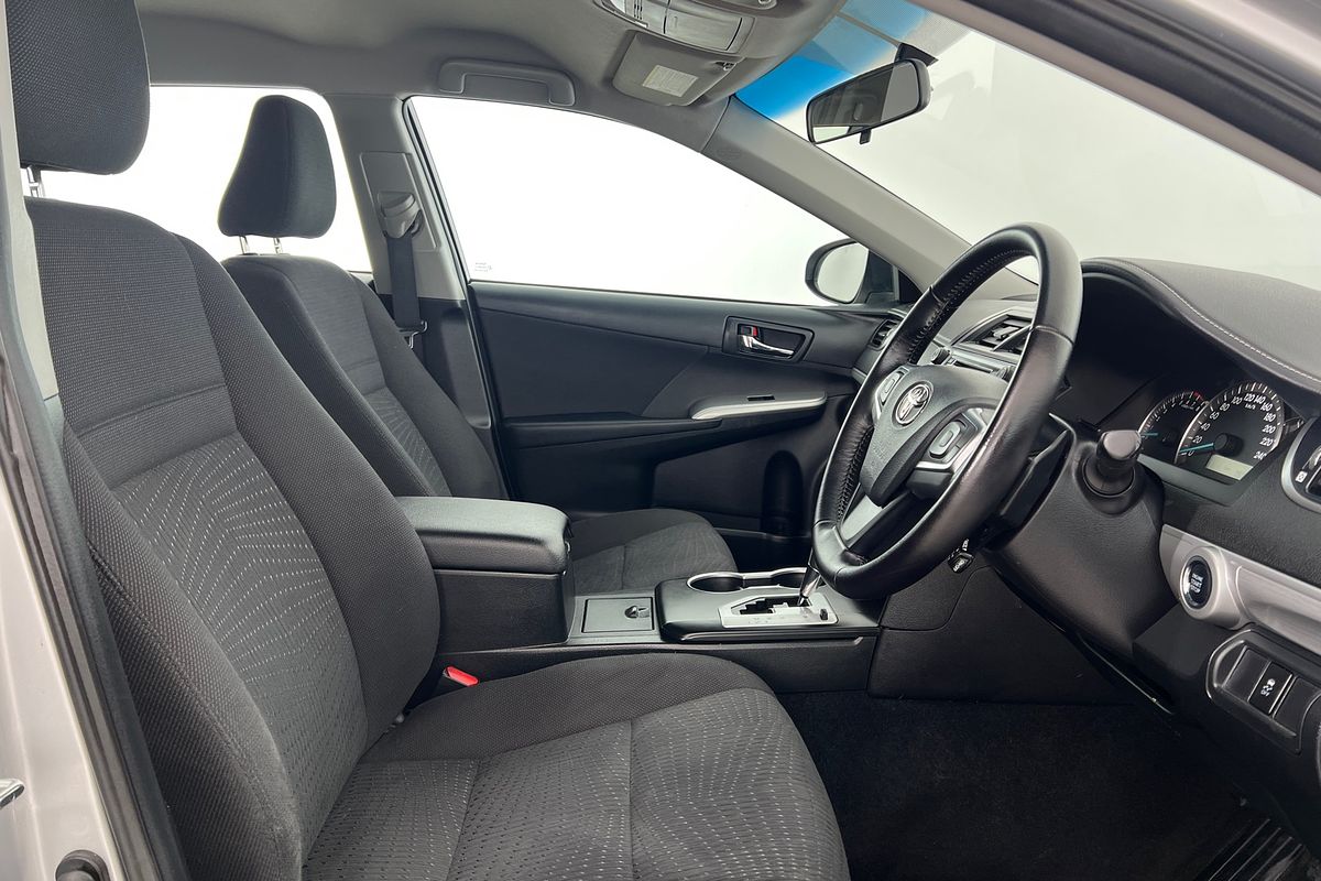 2015 Toyota Camry Atara S ASV50R