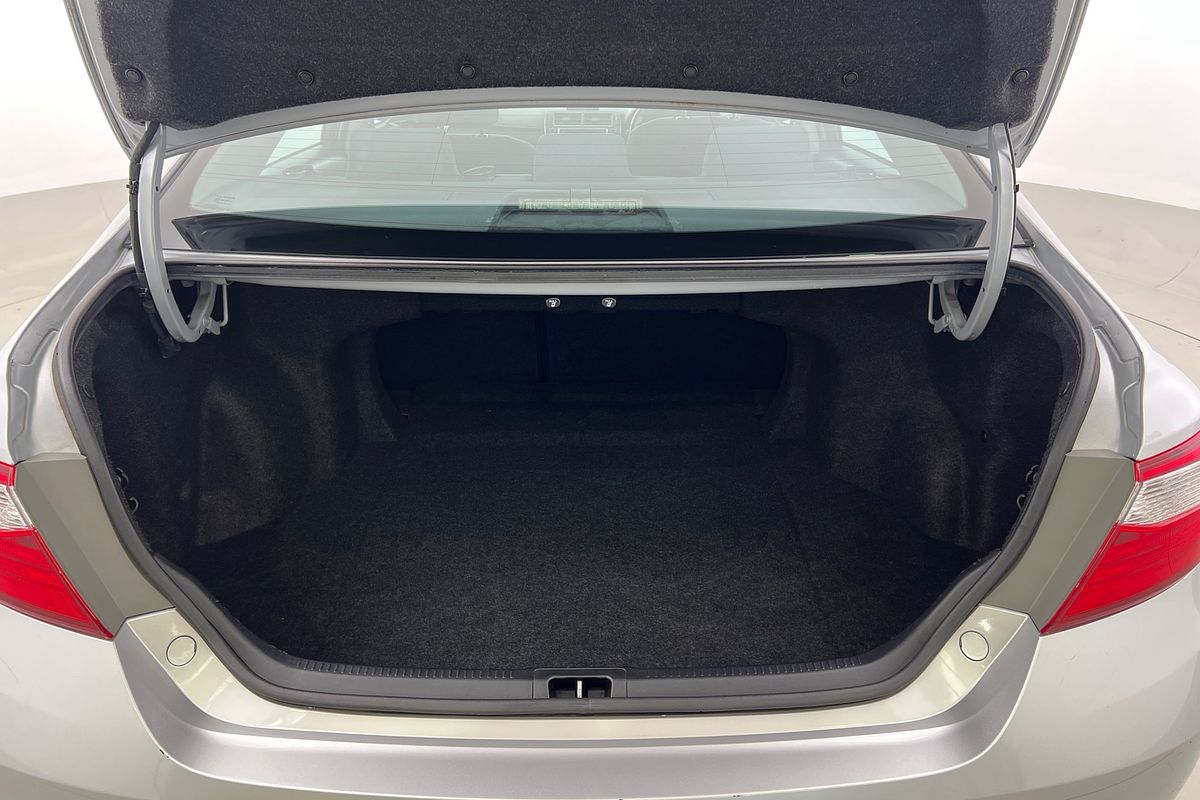 2015 Toyota Camry Atara S ASV50R