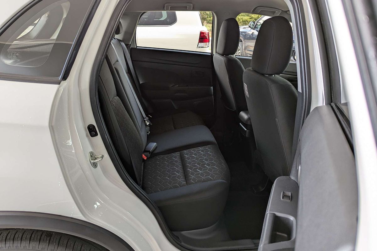 2020 Mitsubishi ASX ES XD