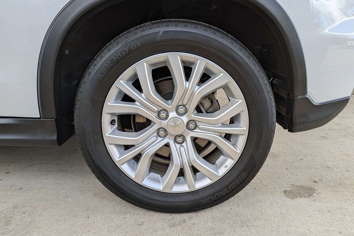 2020 Mitsubishi ASX ES XD