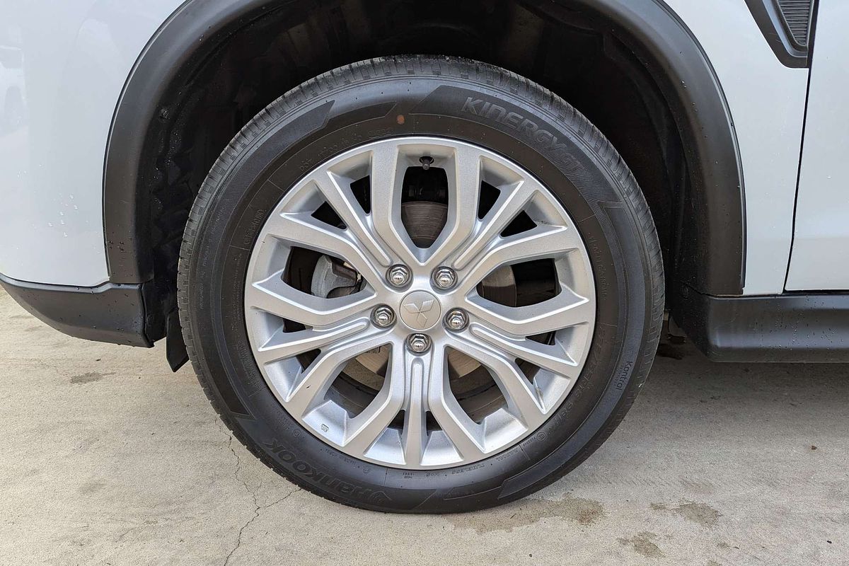 2020 Mitsubishi ASX ES XD