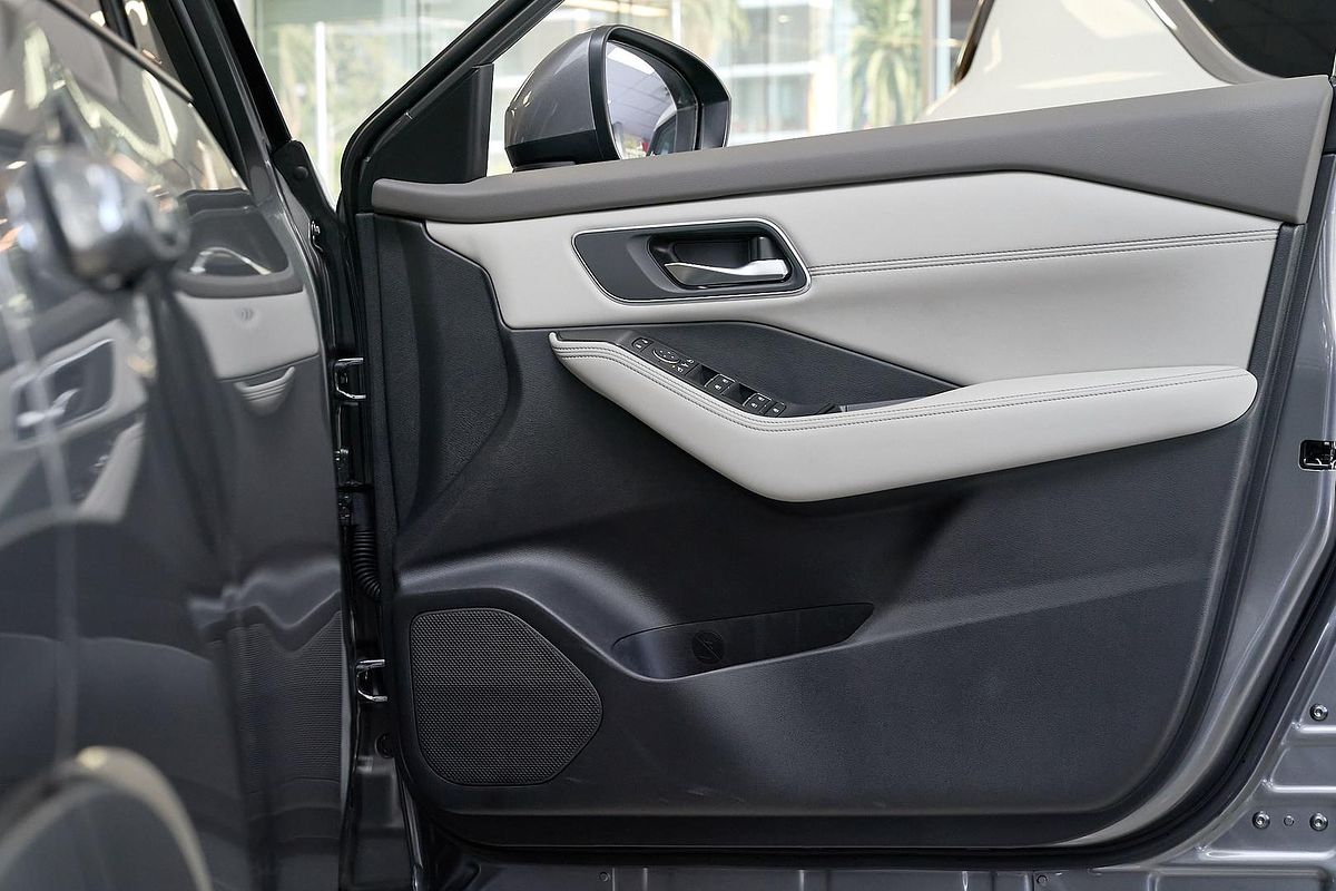 2025 Nissan X-TRAIL Ti e-POWER T33