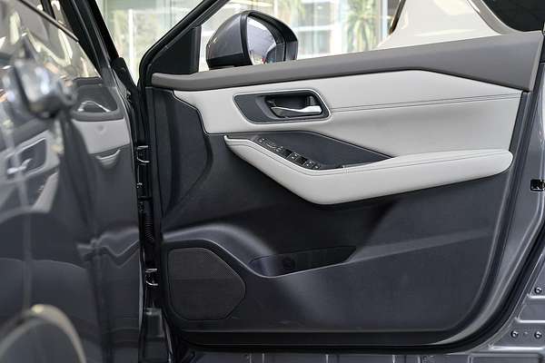 2025 Nissan X-TRAIL Ti e-POWER T33