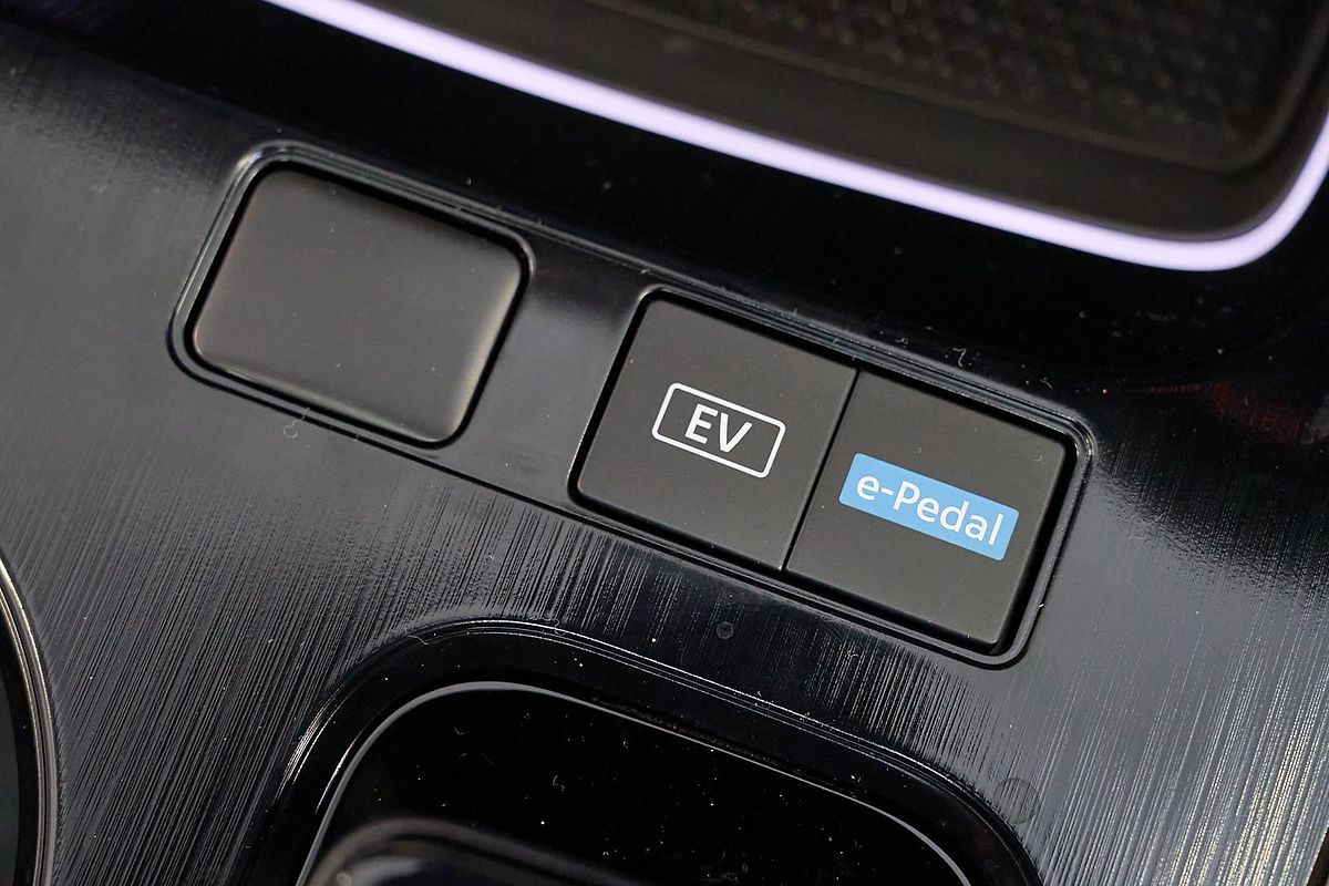 2025 Nissan X-TRAIL Ti e-POWER T33