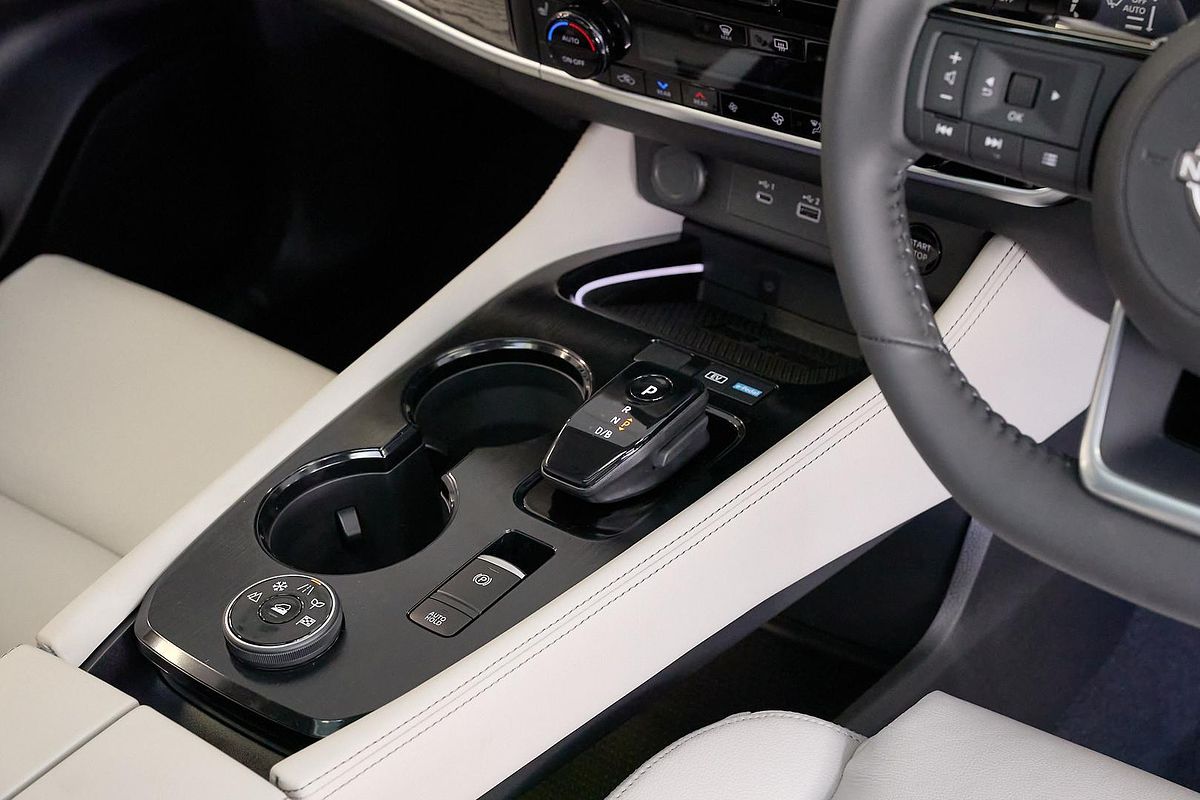 2025 Nissan X-TRAIL Ti e-POWER T33
