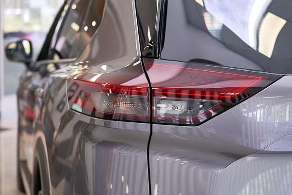 2025 Nissan X-TRAIL Ti e-POWER T33