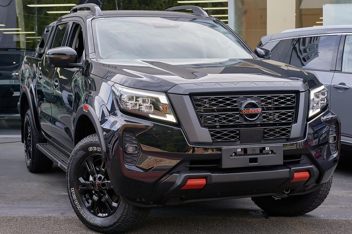 2025 Nissan Navara PRO-4X D23 4X4
