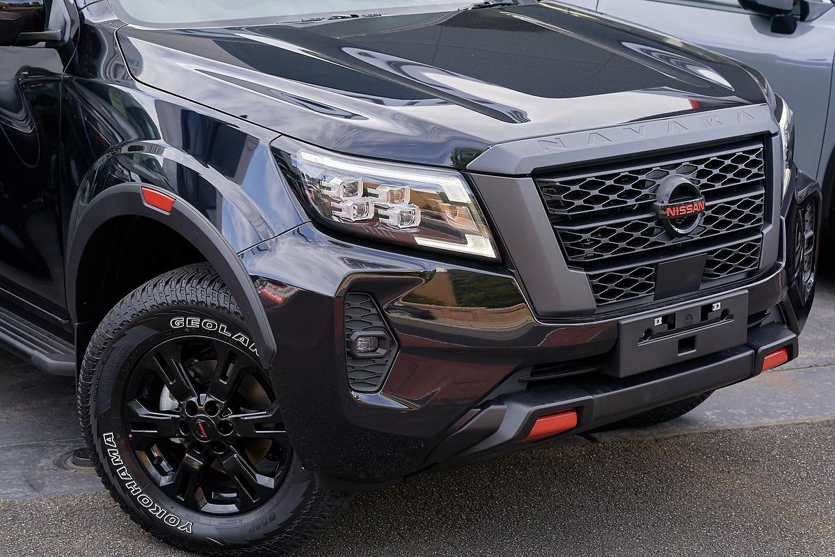 2025 Nissan Navara PRO-4X D23 4X4