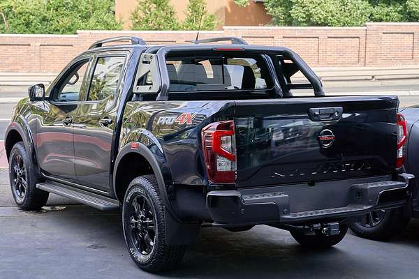 2025 Nissan Navara PRO-4X D23 4X4