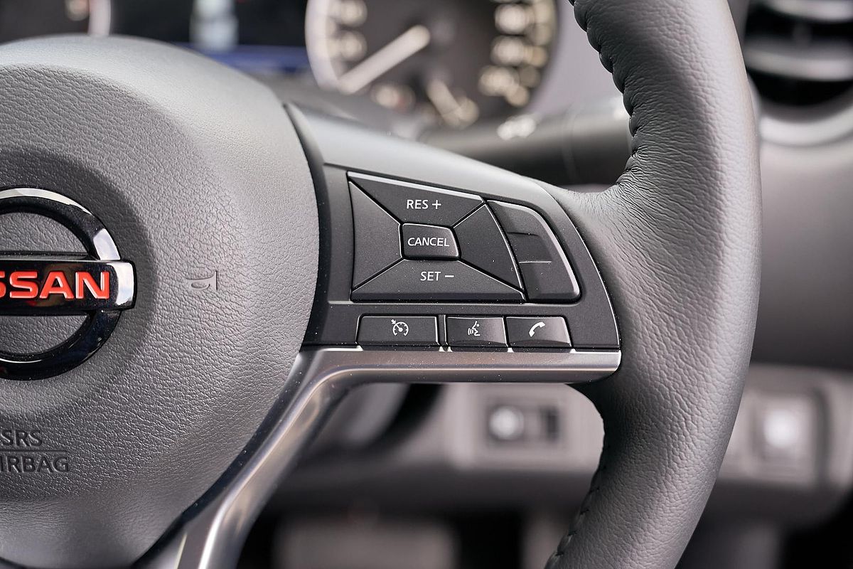 2025 Nissan Navara PRO-4X D23 4X4