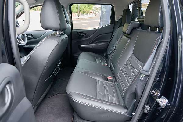2025 Nissan Navara PRO-4X D23 4X4