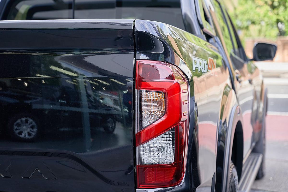 2025 Nissan Navara PRO-4X D23 4X4