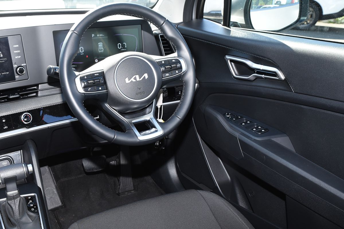 2024 Kia Sportage S NQ5