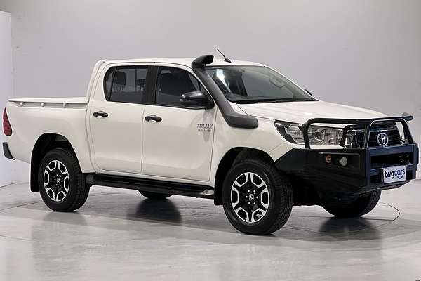 2019 Toyota Hilux SR GUN126R 4X4
