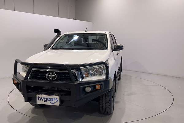 2019 Toyota Hilux SR GUN126R 4X4