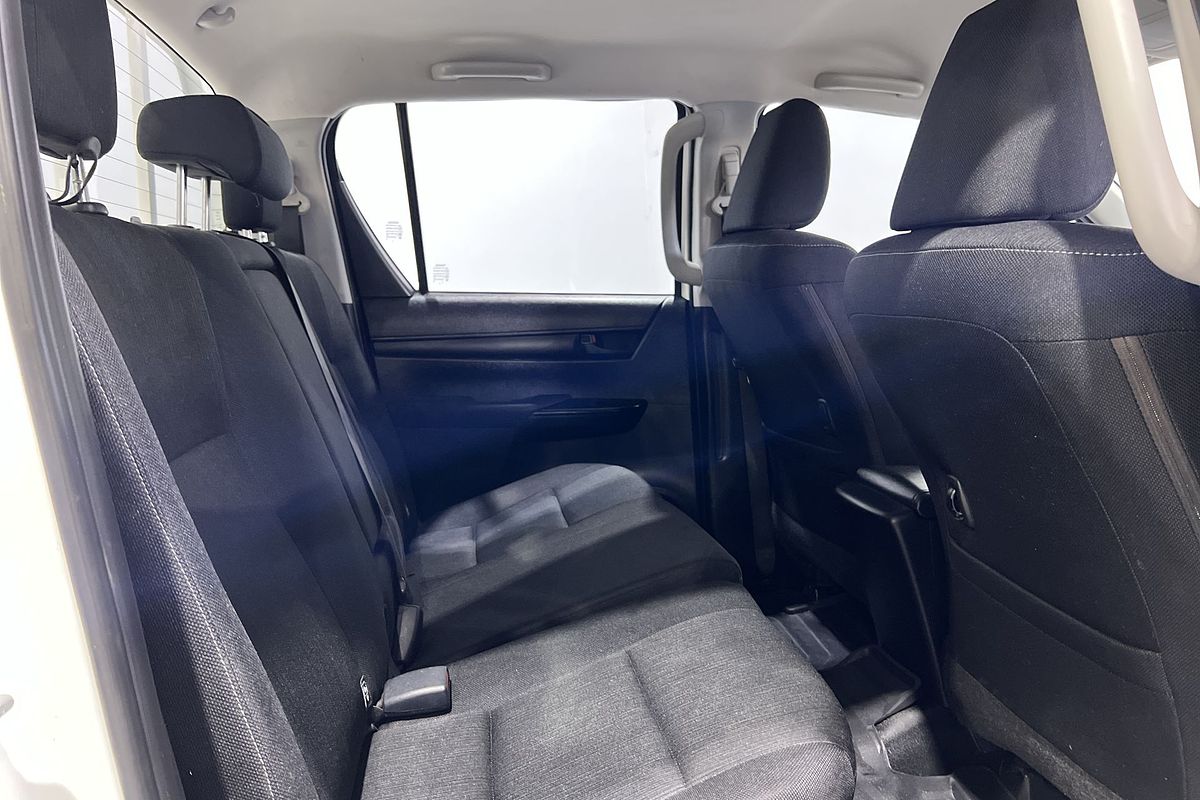 2019 Toyota Hilux SR GUN126R 4X4