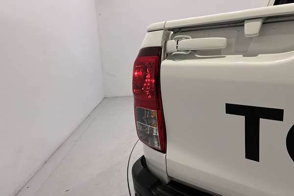2019 Toyota Hilux SR GUN126R 4X4