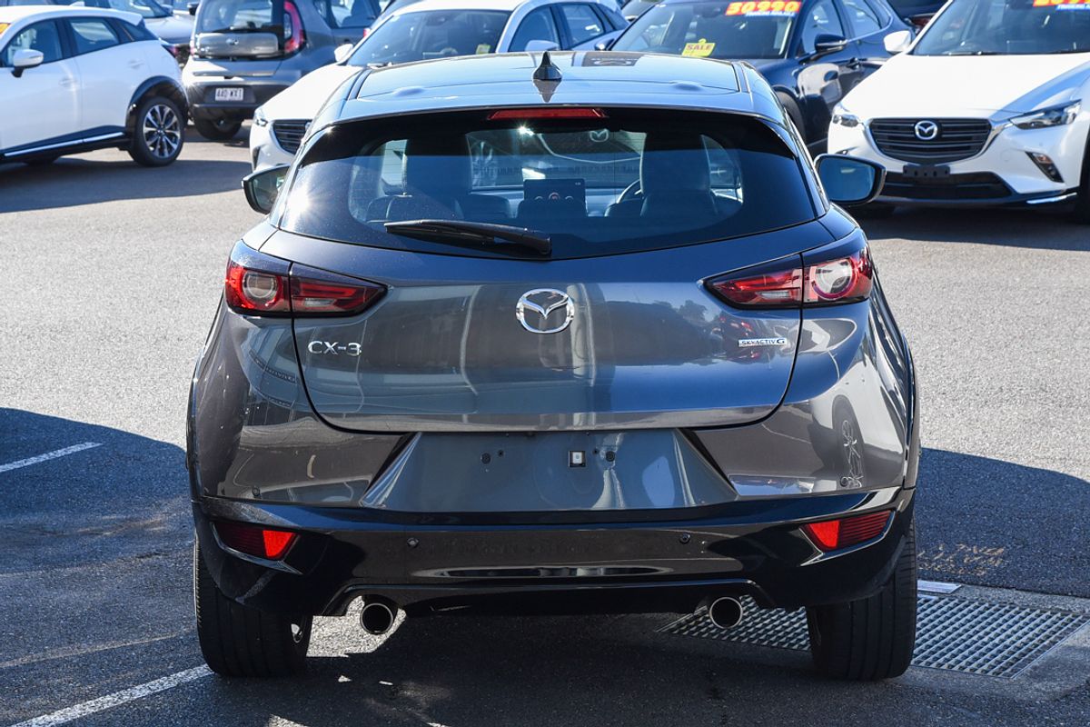 2022 Mazda CX-3 sTouring DK
