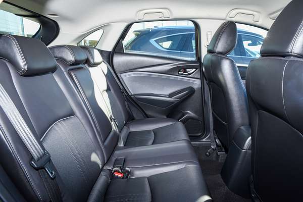 2022 Mazda CX-3 sTouring DK