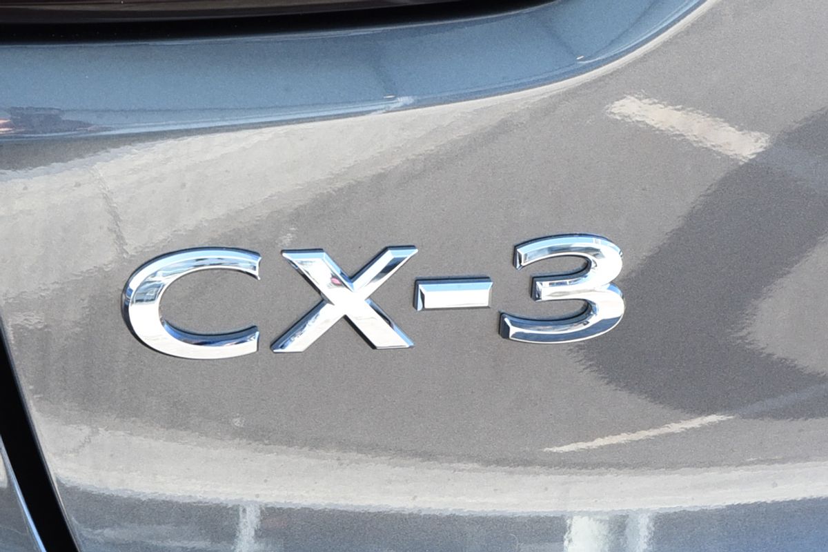 2022 Mazda CX-3 sTouring DK