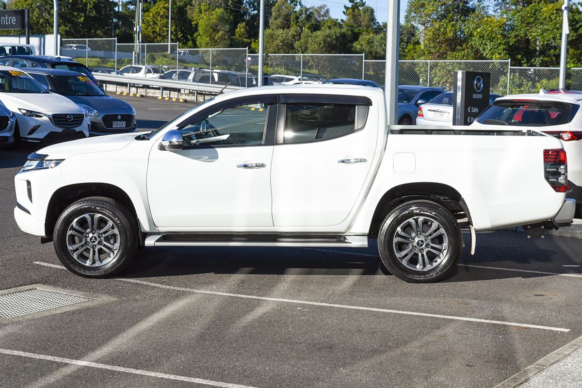 2022 Mitsubishi Triton GLS MR 4X4