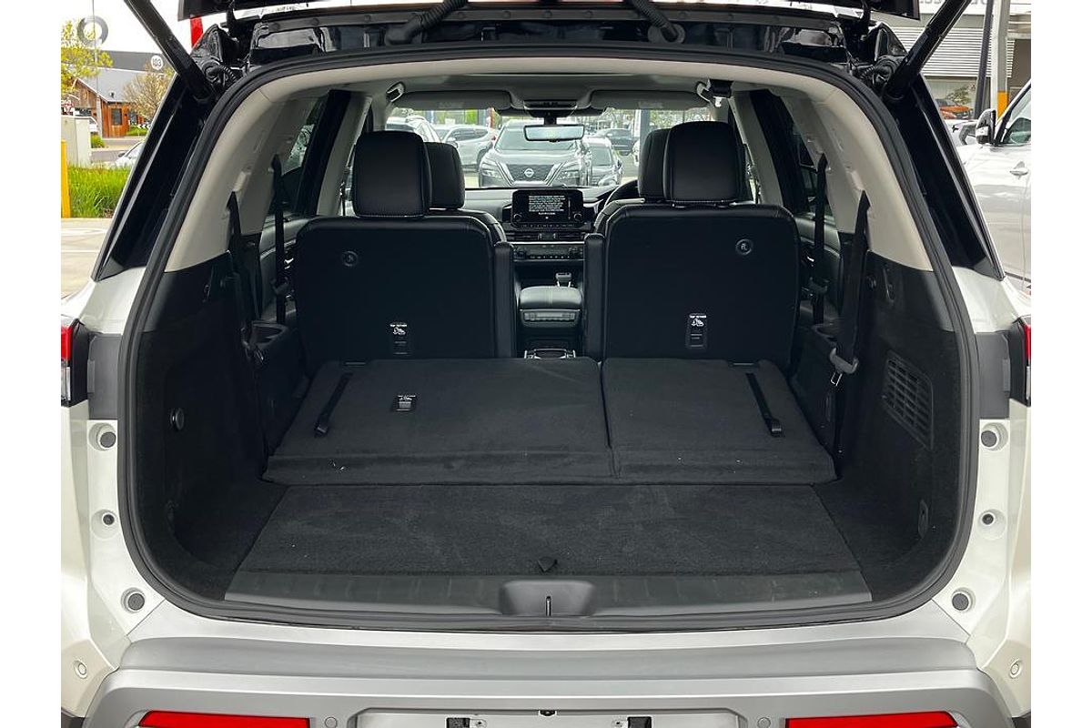 2024 Nissan Pathfinder Ti-L R53